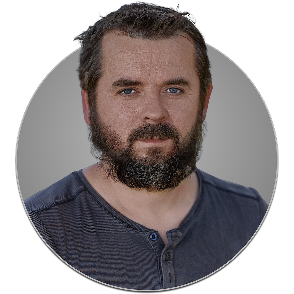 Dominik Kluś - graphic designer